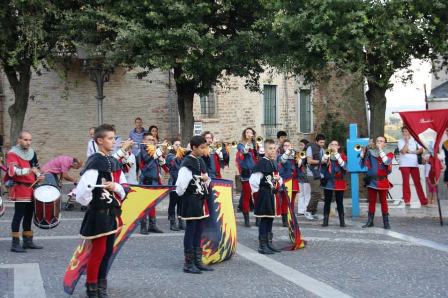 PROGETTO SCUOLA “IMPARIAMO A SBANDIERARE”